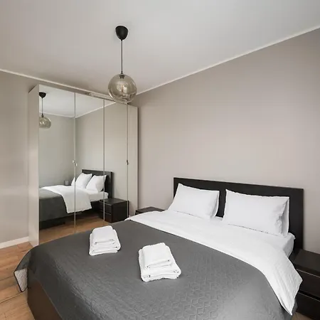 Rakow Stylish By Bookinghost * Warschau