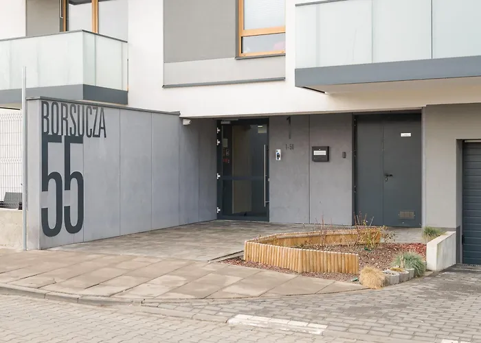 Rakow Stylish By Bookinghost وارسو