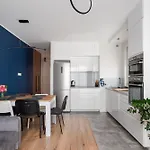 דירה Rakow Stylish By Bookinghost